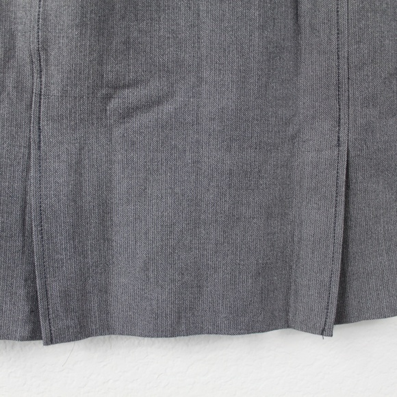 Banana Republic Grey Herringbone Pencil Skirt - Picture 3 of 6
